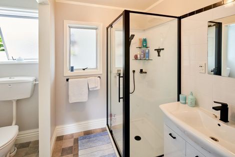 Photo of property in 276 Waterloo Road, Waterloo, Lower Hutt, 5011