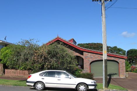 Photo of property in 17a Bangor Street, Point Chevalier, Auckland, 1022