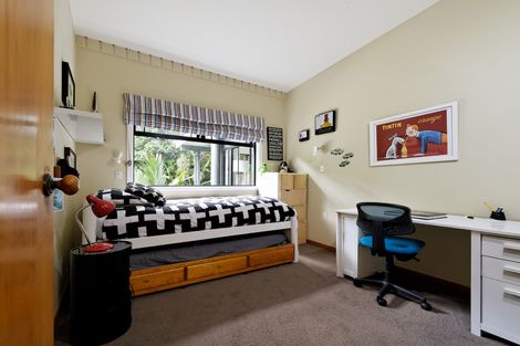 Photo of property in 103 Waima Crescent, Titirangi, Auckland, 0604