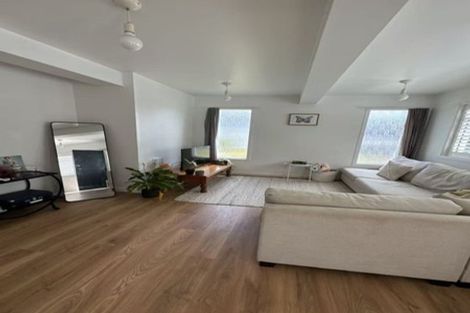 Photo of property in 12a Bayview Road, Bayview, Auckland, 0629