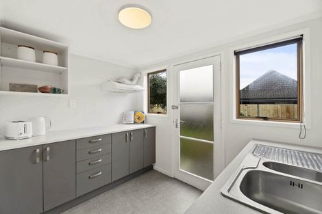 Photo of property in 41a Vivian Wilson Drive, Eastern Beach, Auckland, 2012