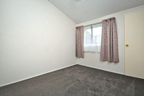 Photo of property in 23b Boundary Road, Blockhouse Bay, Auckland, 0600