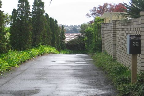 Photo of property in 32 Sanctuary Point, Sunnyhills, Auckland, 2010