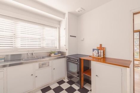 Photo of property in 30 Jacksons Road, Lyttelton, 8082