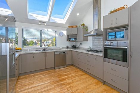 Photo of property in 119 Chevron Crescent, Whangamata, 3620