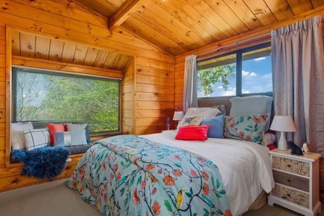 Photo of property in 156 Oaktree Avenue, Browns Bay, Auckland, 0630