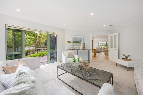 Photo of property in 13 Lucas Way, Albany, Auckland, 0632