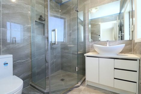 Photo of property in 6 Mcquoids Road, Flat Bush, Auckland, 2019