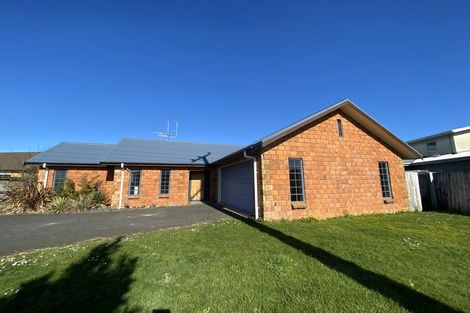 Photo of property in 110 Rototuna Road, Rototuna, Hamilton, 3210
