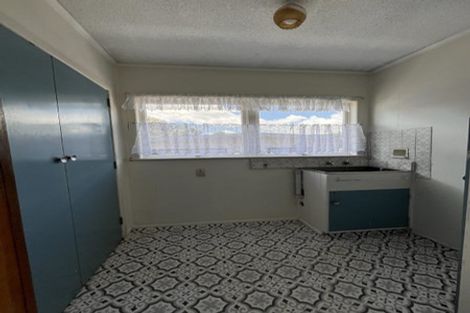 Photo of property in 90 Coronation Road, Mangere Bridge, Auckland, 2022