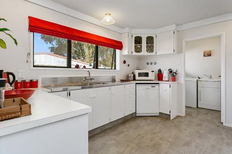 Photo of property in 12 Conrad Place, Leamington, Cambridge, 3432