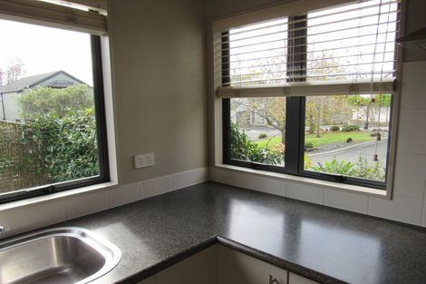 Photo of property in 15/64 Schnapper Rock Road, Schnapper Rock, Auckland, 0632