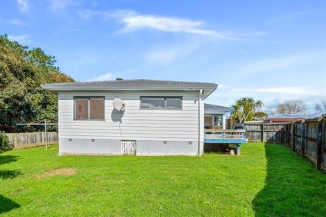 Photo of property in 106 Glen Road, Ranui, Auckland, 0612
