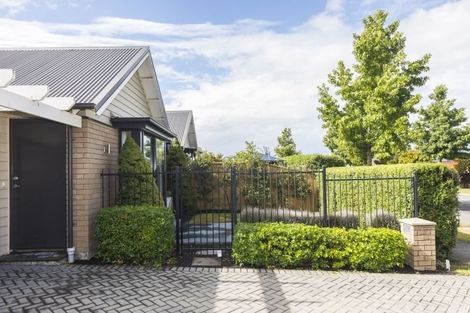 Photo of property in 16a Saracen Avenue, Northwood, Christchurch, 8051