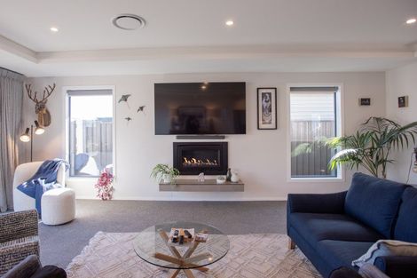 Photo of property in 18 Park Street, Winton, 9720