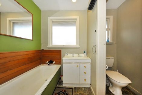 Photo of property in 12 Glenrowan Avenue, Avondale, Christchurch, 8061