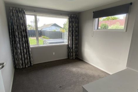 Photo of property in 73 Wingate Street, Redwood, Christchurch, 8051