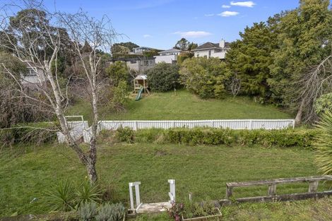 Photo of property in 18 Cassino Street, Bayswater, Auckland, 0622