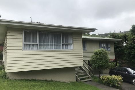 Photo of property in 3 Cyril Way, Paparangi, Wellington, 6037