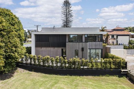 Photo of property in 73 West End Road, Westmere, Auckland, 1022