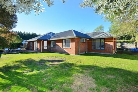 Photo of property in 10 Millcroft Place, Parklands, Christchurch, 8083