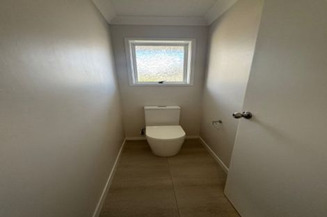 Photo of property in 23a Luton Avenue, Sunnyhills, Auckland, 2010