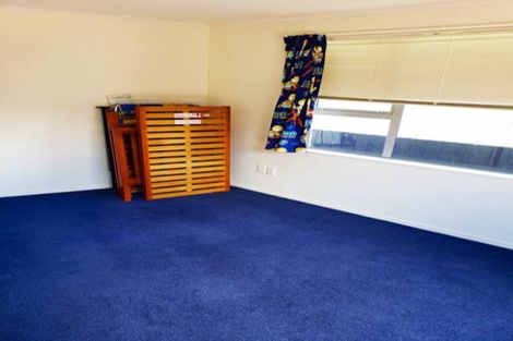 Photo of property in 5 Percy Cameron Street, Avalon, Lower Hutt, 5011