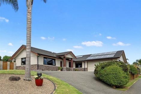 Photo of property in 31 Brackenburn Drive, Ohauiti, Tauranga, 3112