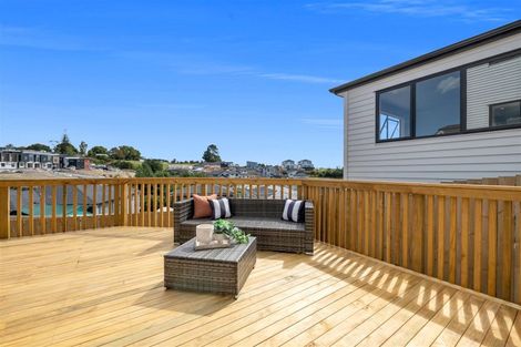 Photo of property in 36 Mcwhirters Farm Lane, Massey, Auckland, 0614