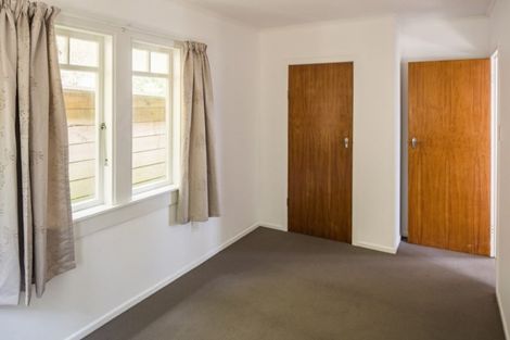 Photo of property in 57-59 Seaview Road, Paremata, Porirua, 5024