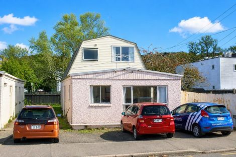 Photo of property in 8 Ethel Mcmillan Place, North Dunedin, Dunedin, 9016