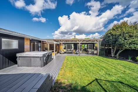 Photo of property in 5 Belmere Rise, Farm Cove, Auckland, 2012