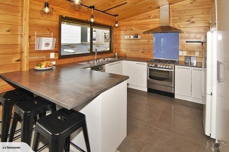 Photo of property in 60 Nalanda Crescent, Broadmeadows, Wellington, 6035