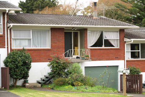 Photo of property in 1/23 Liston Crescent, Cockle Bay, Auckland, 2014