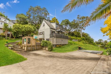 Photo of property in 15a Centennial Drive, Whitianga, 3510