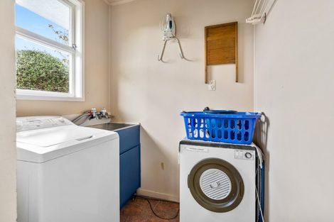 Photo of property in 27 Beazley Crescent, Tikipunga, Whangarei, 0112