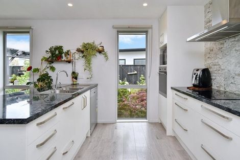 Photo of property in 27 Westpark Boulevard, Rangiora, 7400