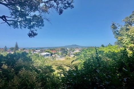 Photo of property in 2/13 Prospect Terrace, Milford, Auckland, 0620