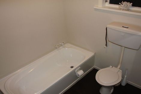 Photo of property in 5 Elm Row, Dunedin Central, Dunedin, 9016