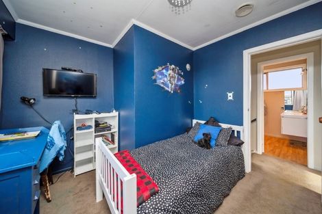 Photo of property in 164 Tukapa Street, Westown, New Plymouth, 4310