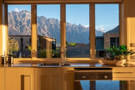 Photo of property in 1033 Frankton Road, Frankton, Queenstown, 9300