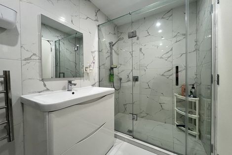 Photo of property in 47b Rangeview Road, Sunnyvale, Auckland, 0612