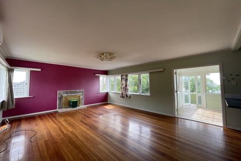 Photo of property in 65 Ocean View Road, Hillcrest, Auckland, 0627