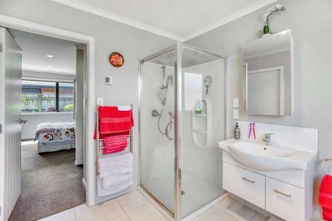 Photo of property in 9 Ward Street, Palmerston North, 4410