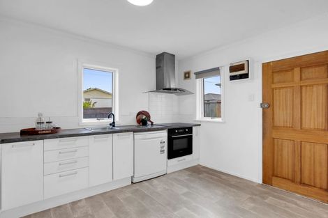 Photo of property in 22 Waimarie Street, Nawton, Hamilton, 3200