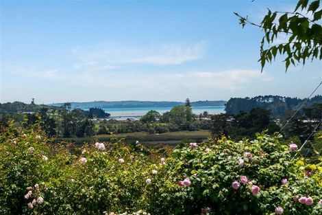 Photo of property in 33 Trig Road, Whitford, Howick, 2571