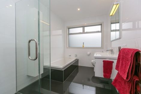 Photo of property in 9 Parkvue Drive, Bell Block, New Plymouth, 4312