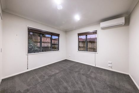 Photo of property in 318 Hill Road, The Gardens, Auckland, 2105