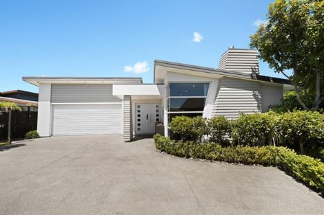Photo of property in 16 Whistler Close, Rototuna North, Hamilton, 3210