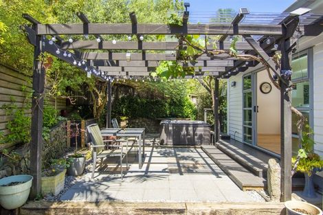 Photo of property in 111 Bell Street, Judea, Tauranga, 3110